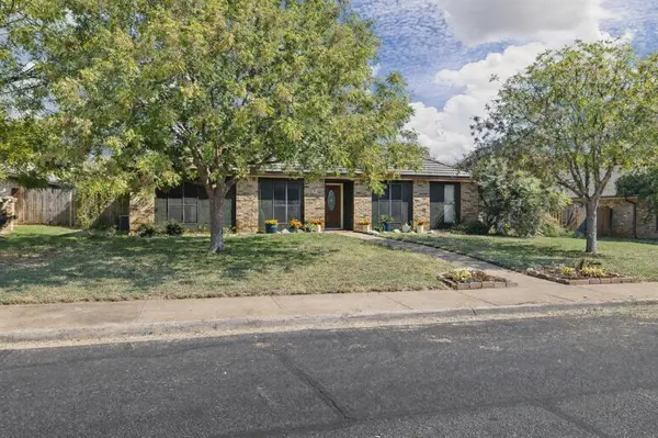 12 Ridge Drive, Hickory Creek, TX 75065