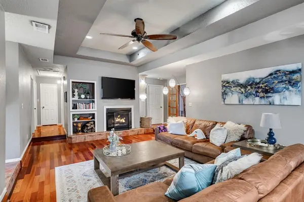 12 Ridge Drive, Hickory Creek, TX 75065