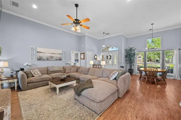 500 Green Meadow Drive, Boyd, TX 76023