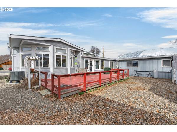 2248 OAK ST, Baker City, OR 97814