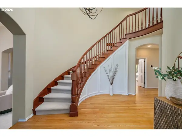 21470 ROSEPARK CT, West Linn, OR 97068