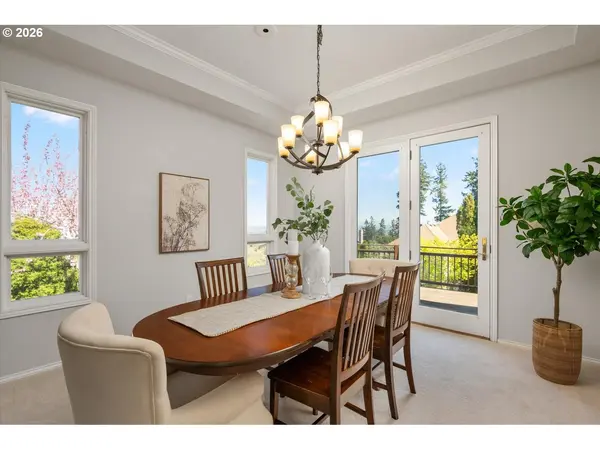 21470 ROSEPARK CT, West Linn, OR 97068