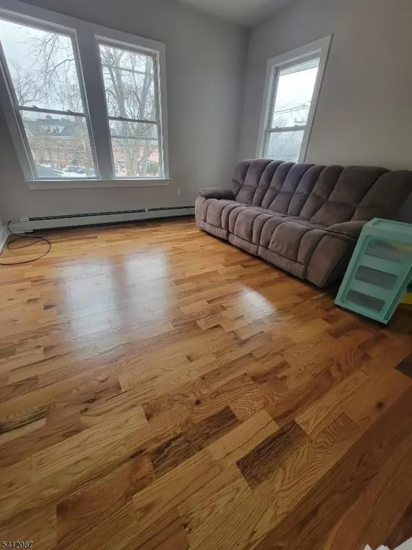 71-73 Parker Rd, Elizabeth City, NJ 07208