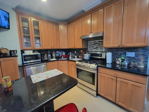 71-73 Parker Rd, Elizabeth City, NJ 07208