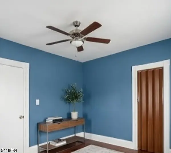 73 4Th St #B2, Passaic City, NJ 07055