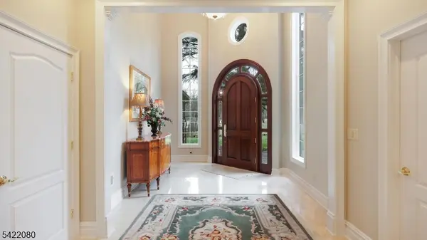 19 Partridge Rd, Readington Twp., NJ 08822