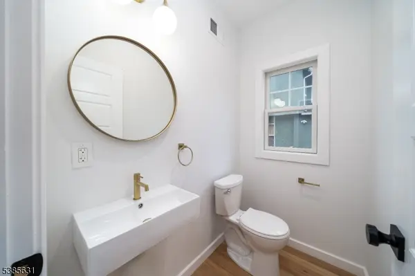 107 N Fullerton Ave, Montclair Twp., NJ 07042