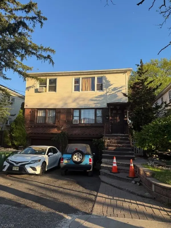 1036 Nora Dr, Linden City, NJ 07036