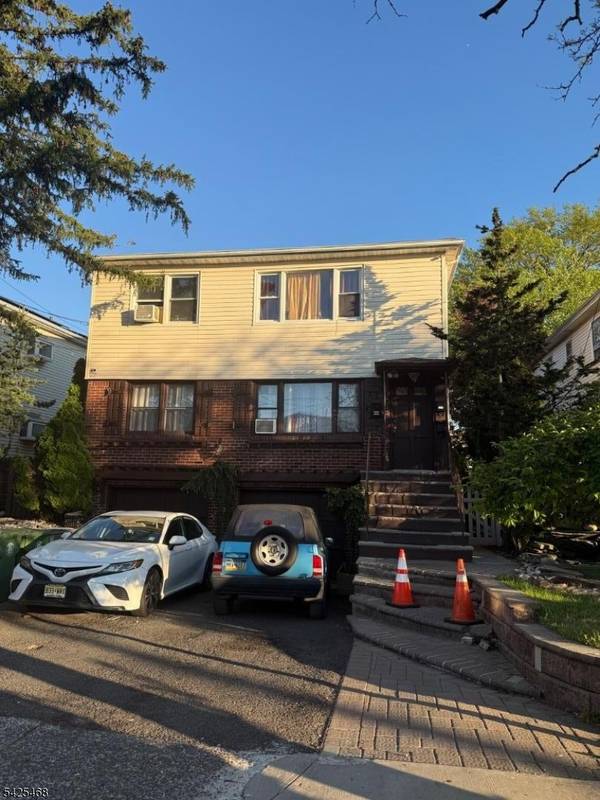 1036 Nora Dr, Linden City, NJ 07036