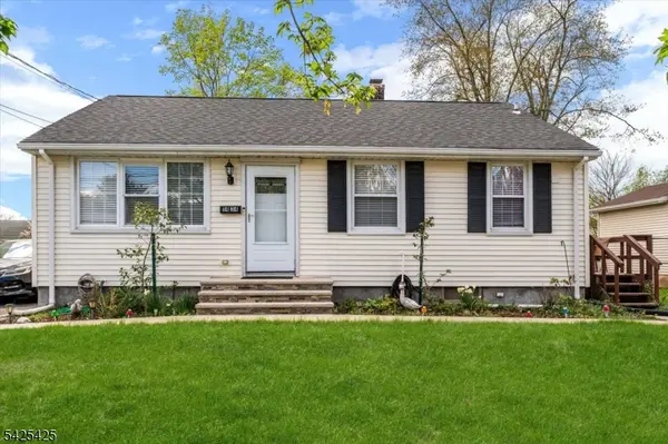 1434 Madison Pl, Pompton Lakes Boro, NJ 07442