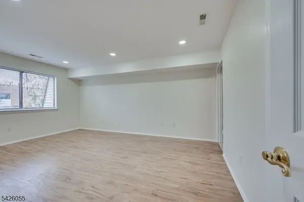 1314 Edison Glen Ter, Edison Twp., NJ 08837