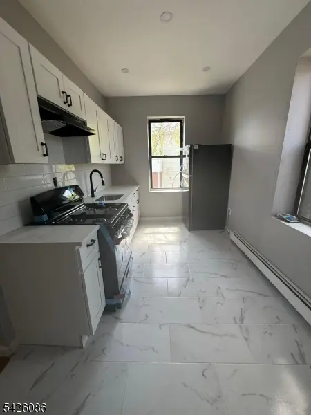 296 Renner Ave #6A, Newark City, NJ 07112