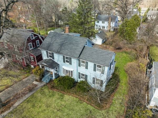 140 Watchung Ave,  Chatham Boro,  NJ 07928