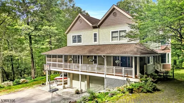 18 Hickory Run Rd, Lebanon Twp., NJ 07830