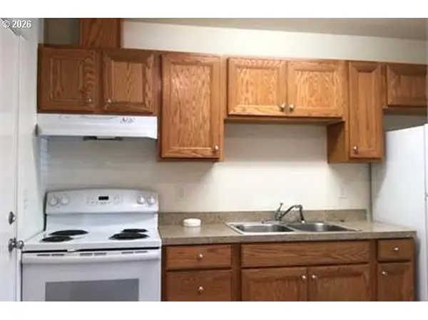 8107 NE FAILING ST, Portland, OR 97213