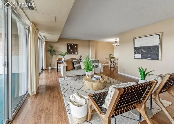 411 Lakewood CIR #B712, Colorado Springs, CO 80910