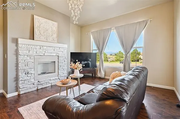 8488 Grand Peak Vista PT, Colorado Springs, CO 80920