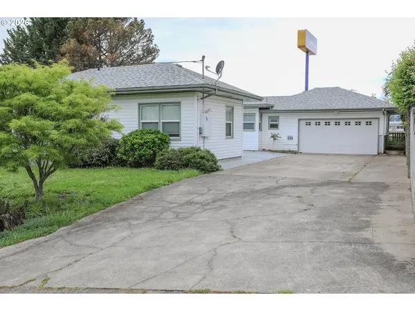 1528 NW EDEN ST, Roseburg, OR 97470