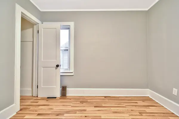 345 E Goulson AVE, Hazel Park, MI 48030