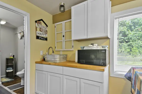 22542 N US-23, Bearinger Twp, MI 49759