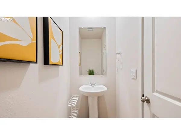 9474 SE 162nd AVE, Happy Valley, OR 97086