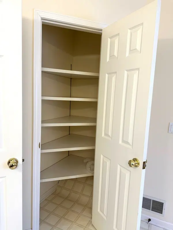 1511 Eastpointe DR, Pleasant, MI 48858