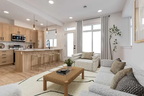 14800 1 ST NW #305, Calgary, AB T3P 2M3