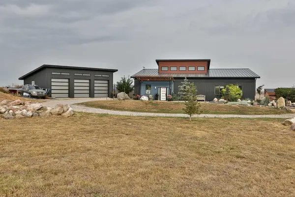 309 Alta Vista BLVD, Carmangay, AB T0L 0N0