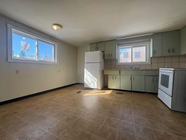 5025 48 ST, Sedgewick, AB T0B 4C0