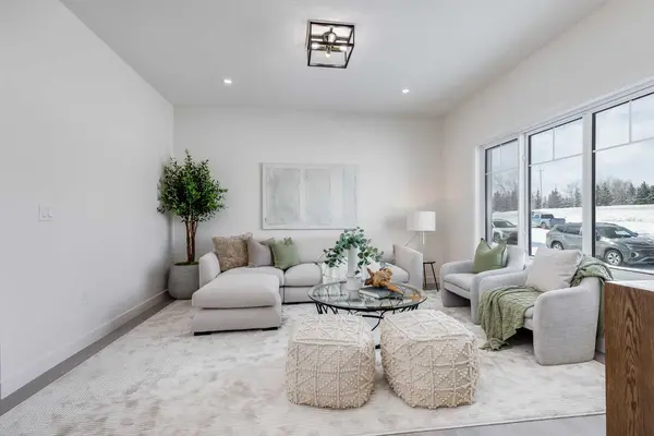 1917 Mccaskill DR, Crossfield, AB T0M 0S0