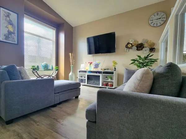 11425 88A ST, Grande Prairie, AB T8X 0A6