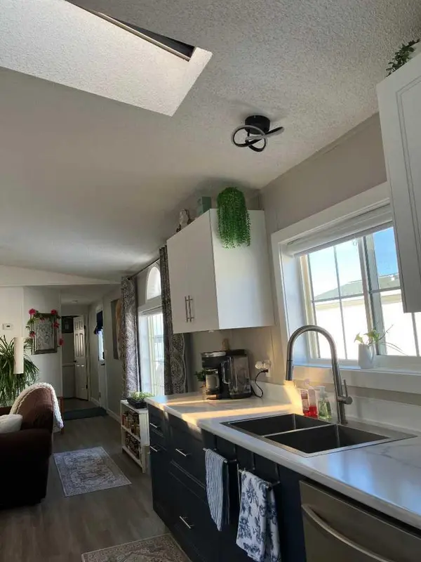 386 Scott LN, Rural Grande Prairie No. 1 County Of, AB T8W5K5