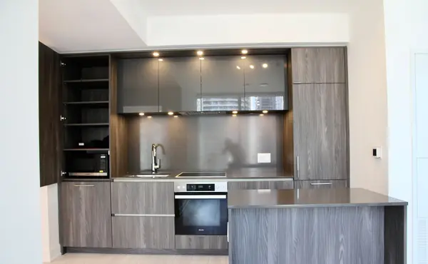 15 Mercer ST #2504, Toronto C01, ON M5V 1H2