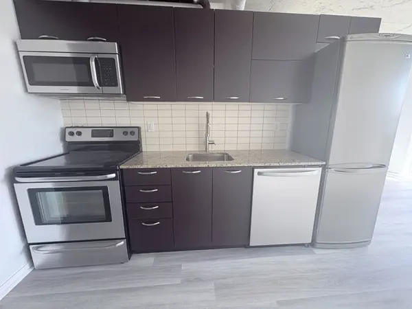 150 Sudbury ST #2005, Toronto C01, ON M6J 3S8