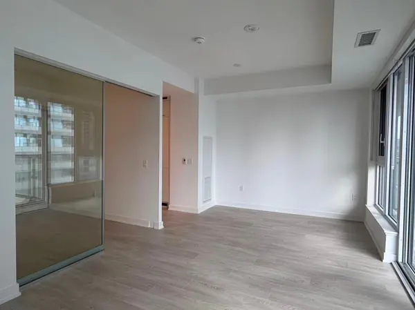 634 Church ST #3002, Toronto C08, ON M4Y 2G3