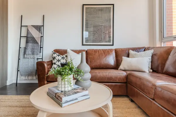 126 St David ST, Toronto C08, ON M5A 0C2