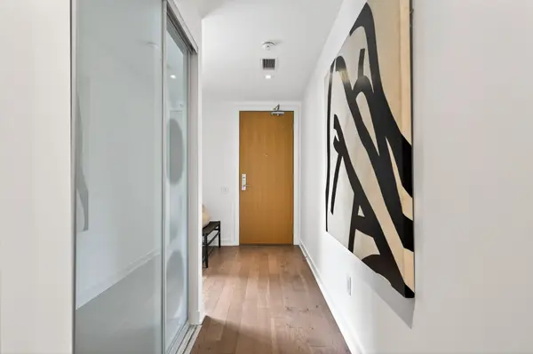 38 Stewart ST #604, Toronto C01, ON M5V 0H1