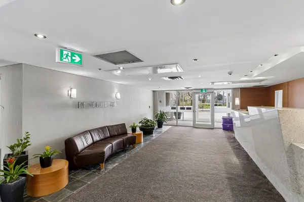 650 Queens Quay W #1216, Toronto C01, ON M5V 3N2