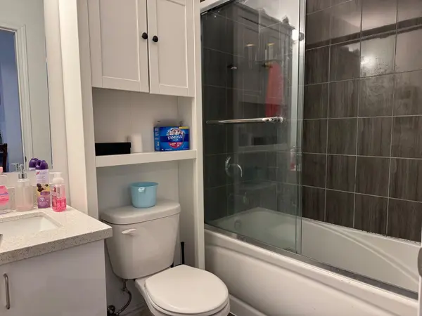 3 Falaise RD #A3, Toronto E10, ON M1E 0C5