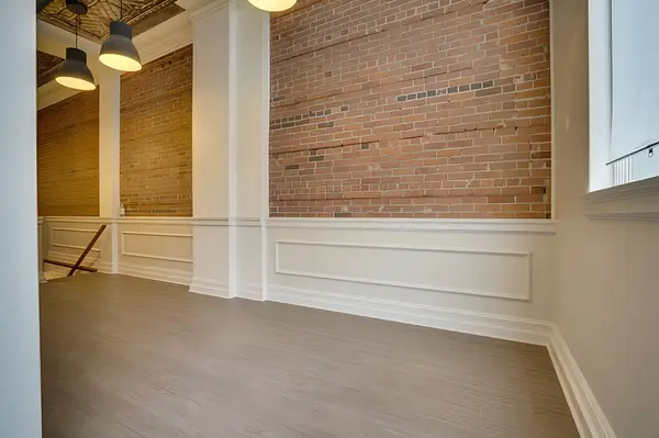 711 Queen ST E #B, Toronto E01, ON M4M 1H1