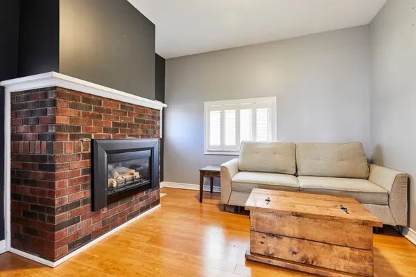 297 Celina ST, Oshawa, ON L1H 4N9