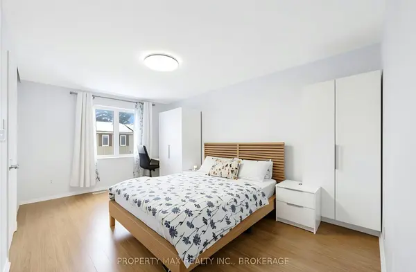 270 Timberbank BLVD #57, Toronto E05, ON M1W 2M1