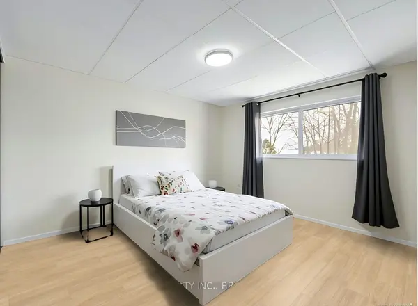 270 Timberbank BLVD #57, Toronto E05, ON M1W 2M1