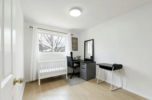 270 Timberbank BLVD #57, Toronto E05, ON M1W 2M1