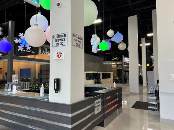 7250 Keele ST #428, Vaughan, ON L4K 1Z8