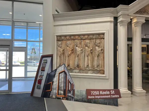 7250 Keele ST #428, Vaughan, ON L4K 1Z8