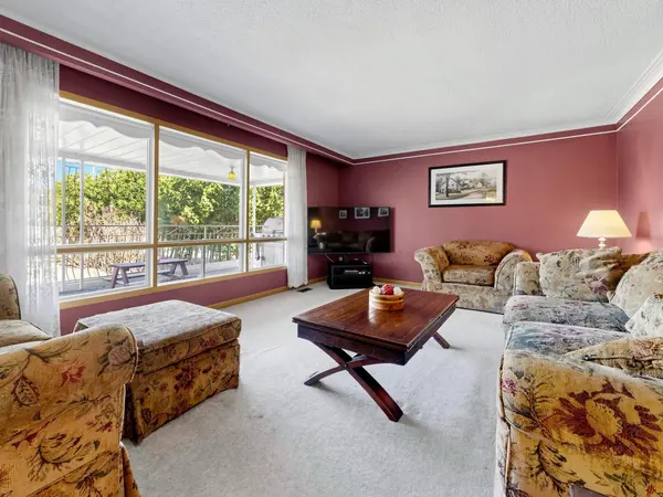 13492 Highway 48 HWY, Whitchurch-stouffville, ON L4A 7X3