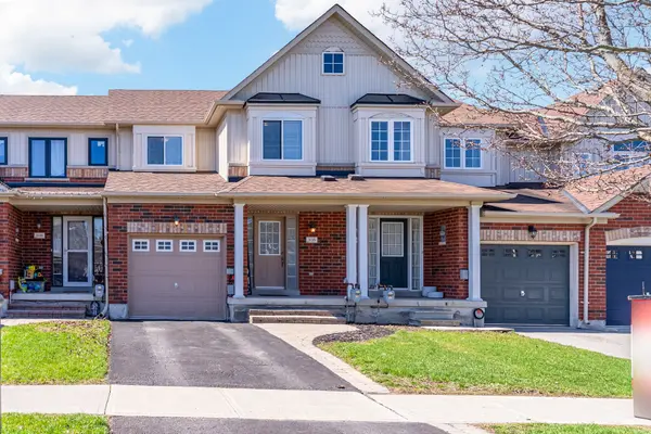 105 Hammill HTS, East Gwillimbury, ON L0G 1M0