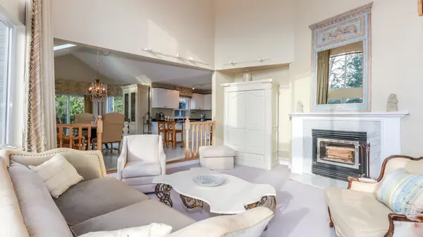 20 Grant AVE, Tiny, ON L0L 1P1