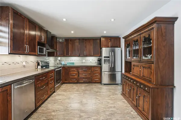 204 7th AVENUE W, Wilkie, SK S0K 4W0